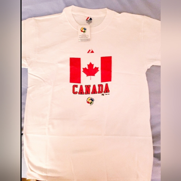 VTG. WBC / World Baseball Classic CANADA T-SHIRT 1st Year Free Shipping ( M ) - Picture 1 of 10